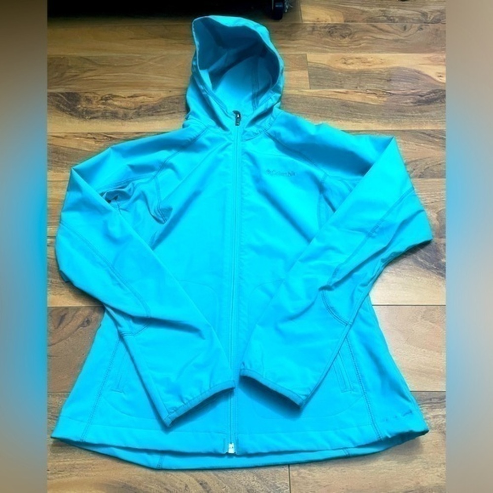 Columbia women’s turquoise raincoat snow shell jacket. XS EUC hoodie w zipper